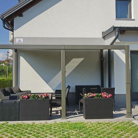 Apartmaji Anita Begunje pri Cerknici ภายนอก รูปภาพ